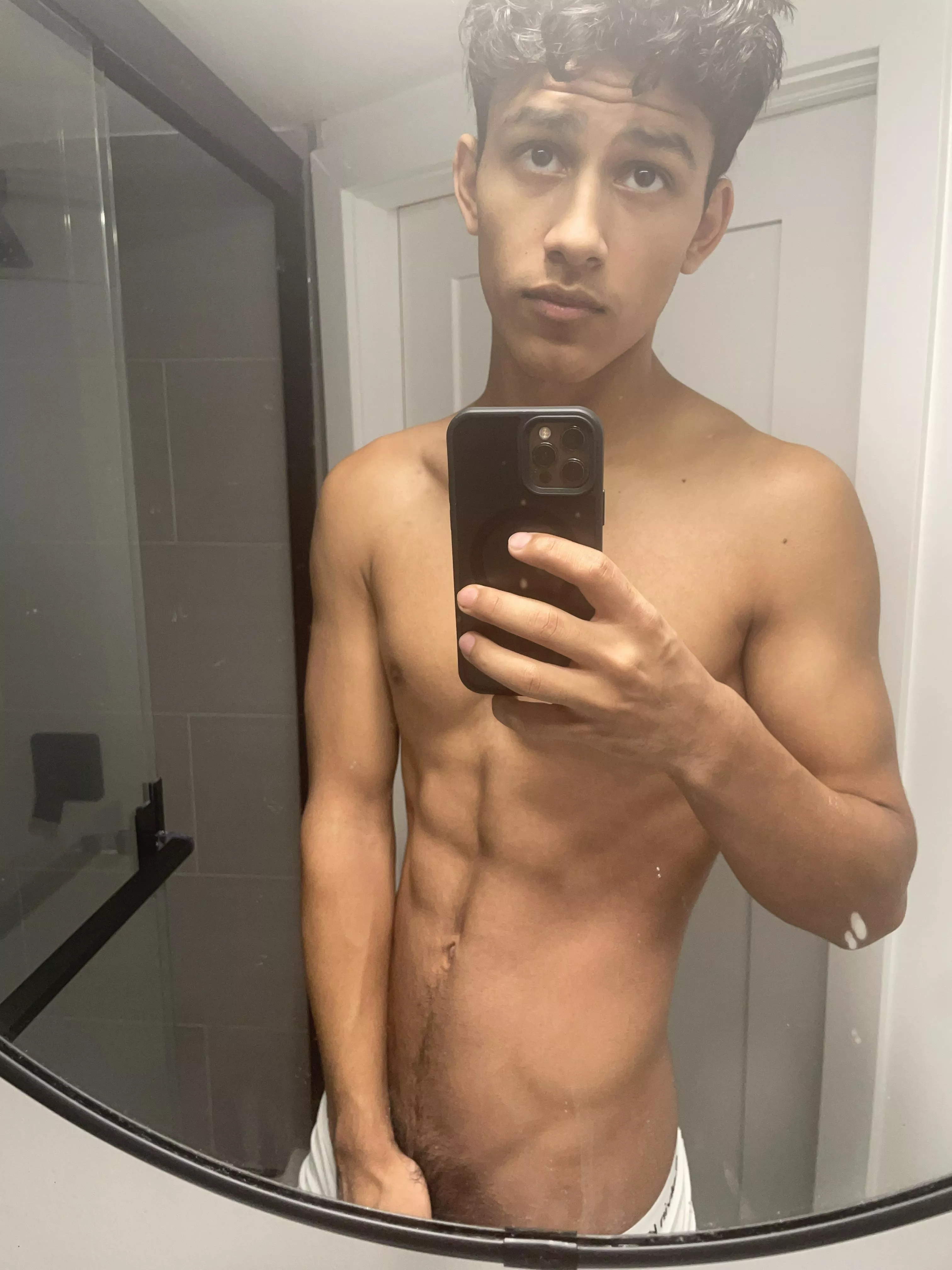 Describe me with one word (21)