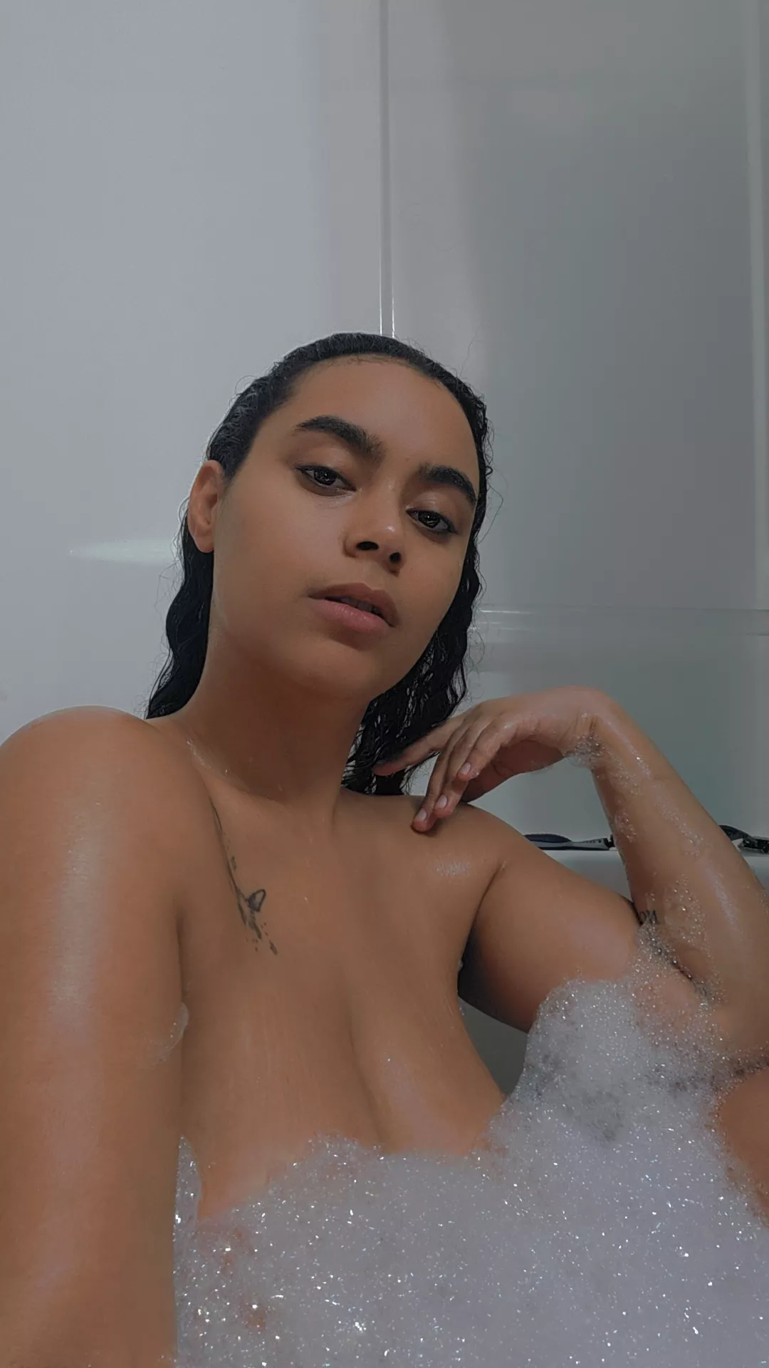 DO i look coming out the shower..?