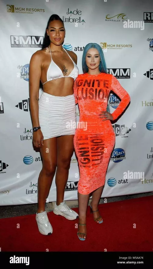 Iggy Azalea and someone