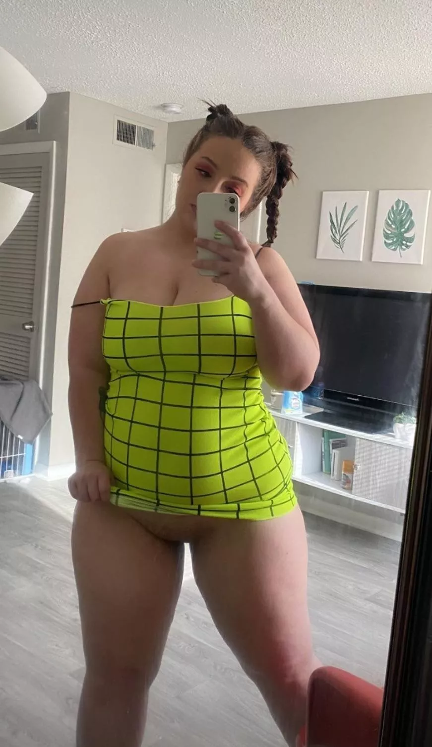 I’m so horny rn it’s insane