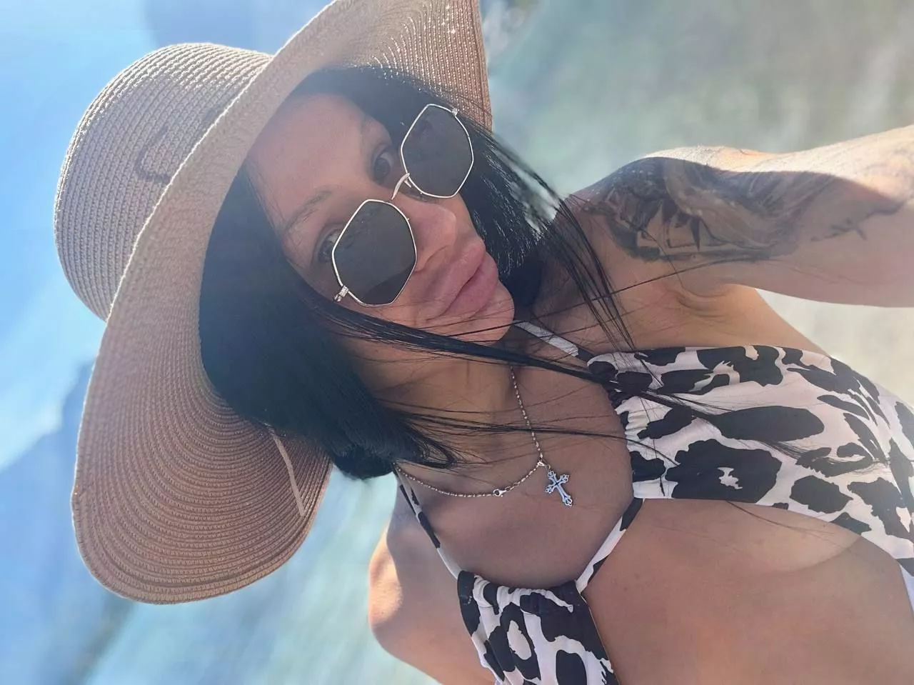 My naked body looks so sexy