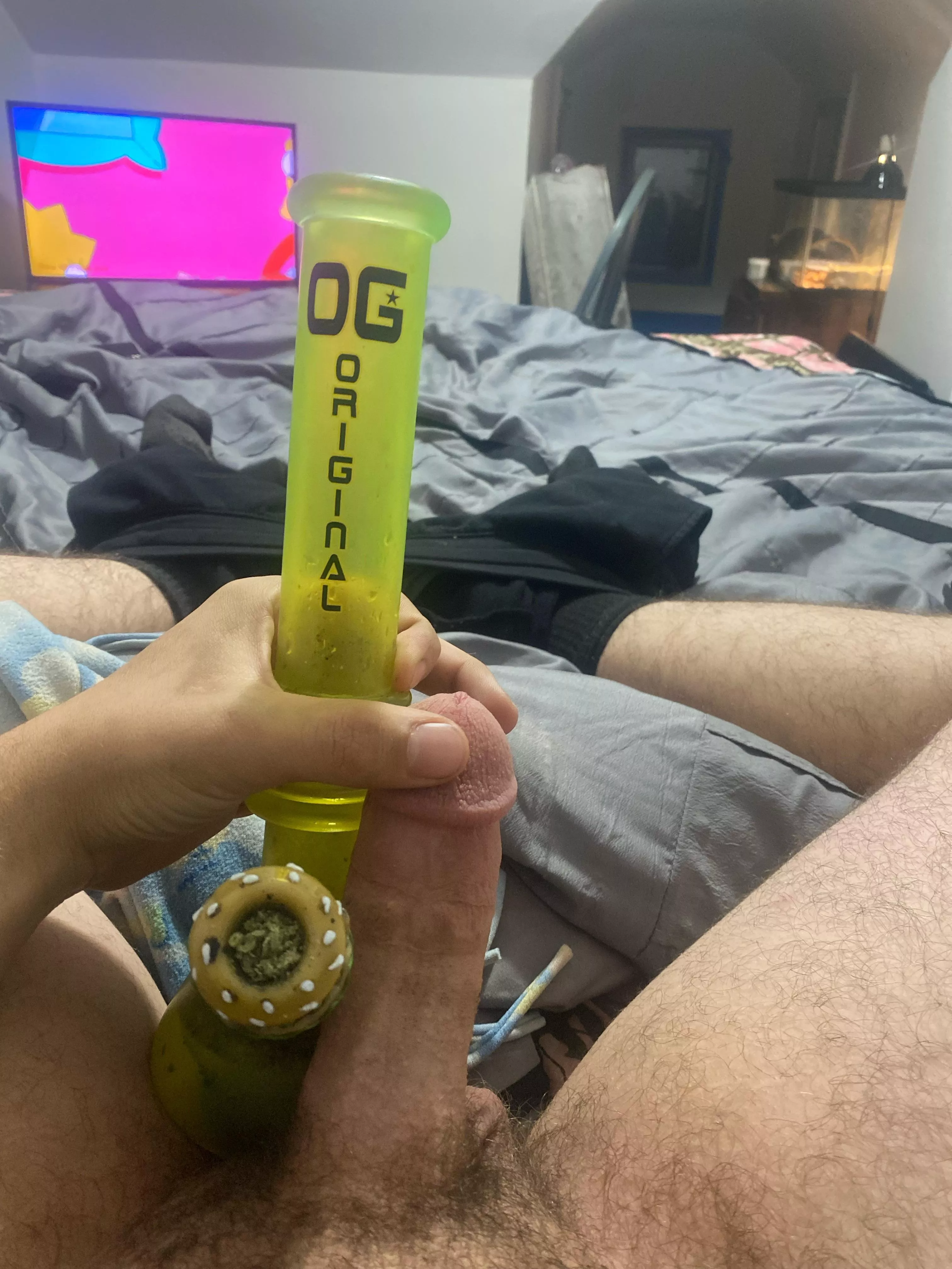 Tryna smoke with [M]E