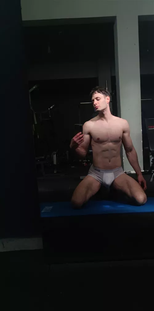 Am i weird for working out while wearing only this?🥺😅