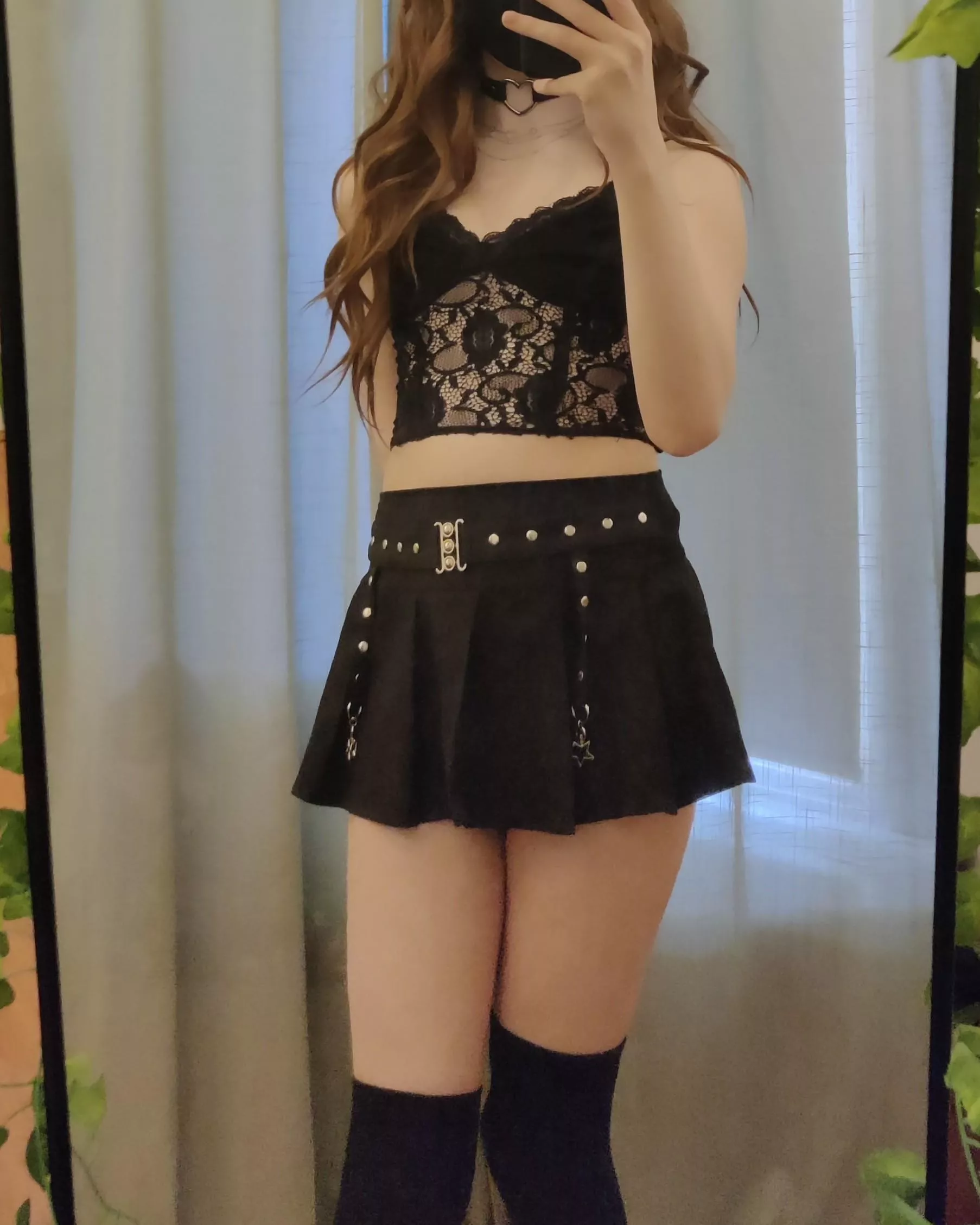 can you guess what my favourite colour is? :⁠^⁠)