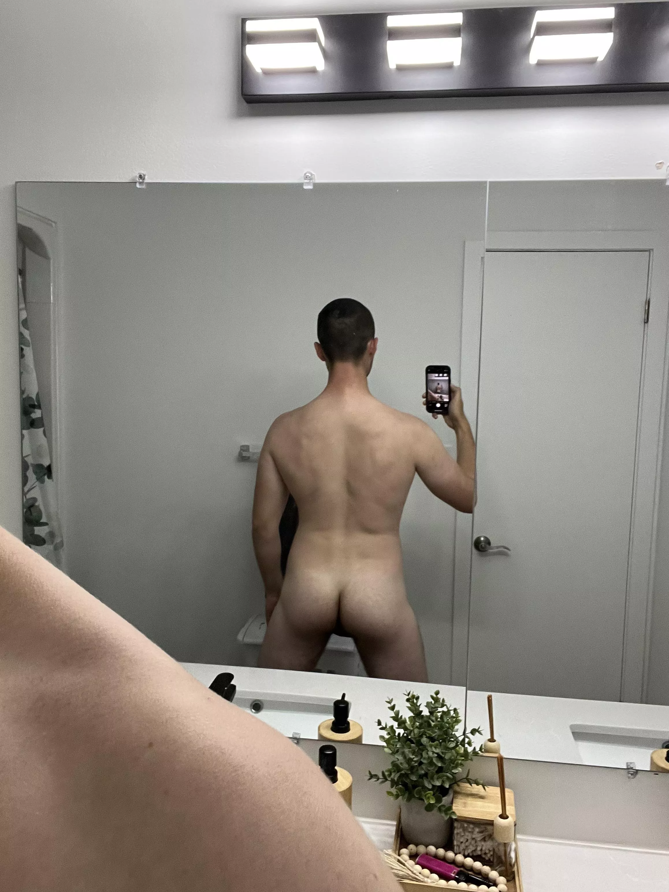 Do you like my peachy butt?