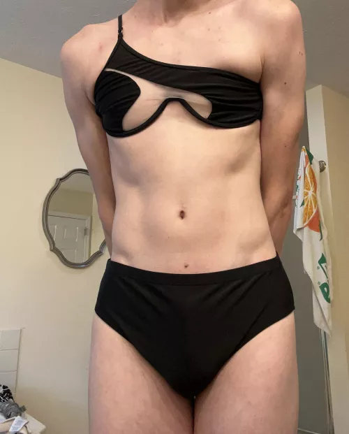 Do you like my tiny boobies or tiny bulge more? 👉👈