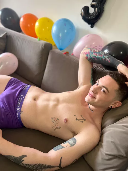 Do you like the way this boxer makes me stand out?