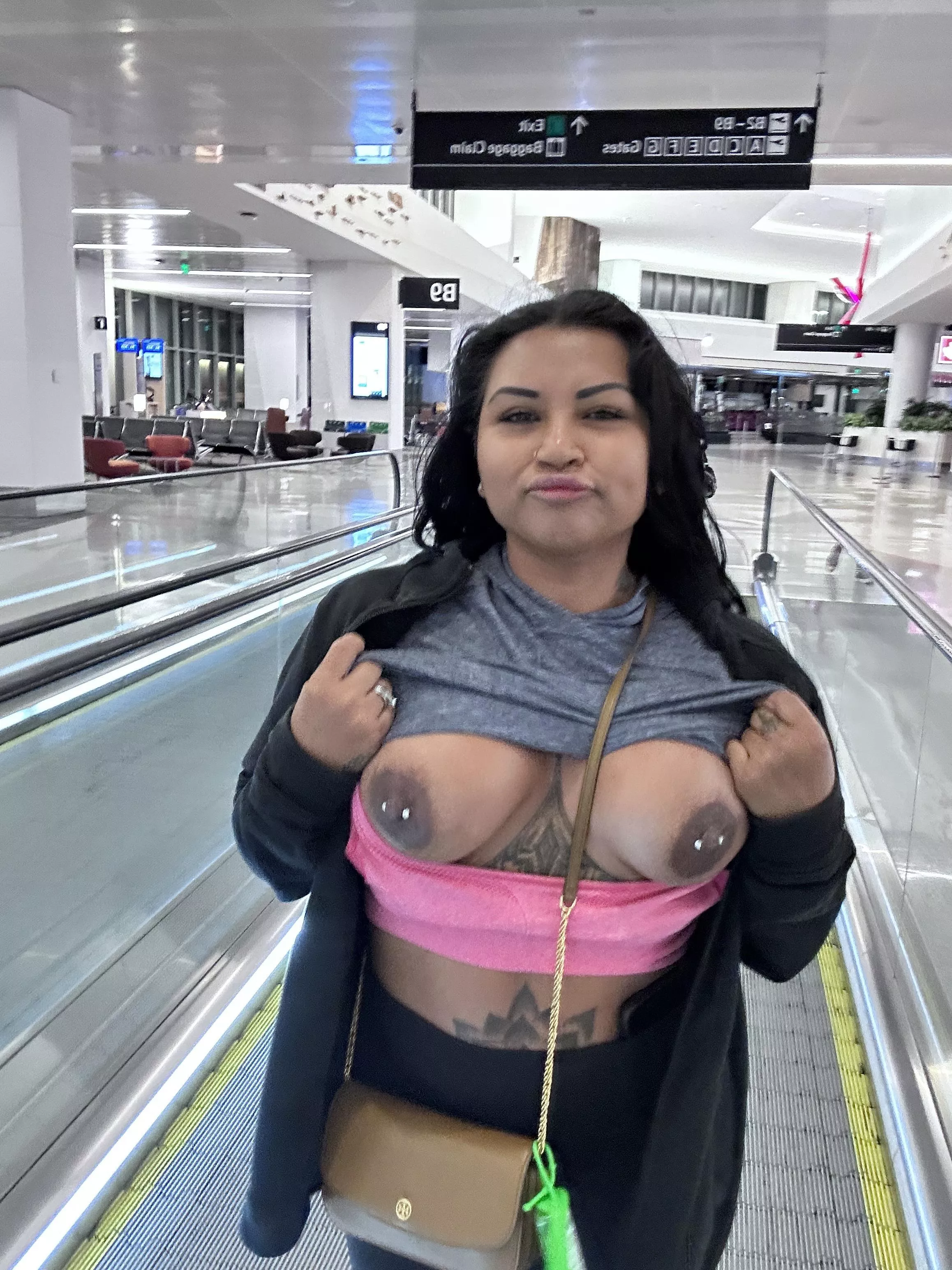 How about some airport boobs