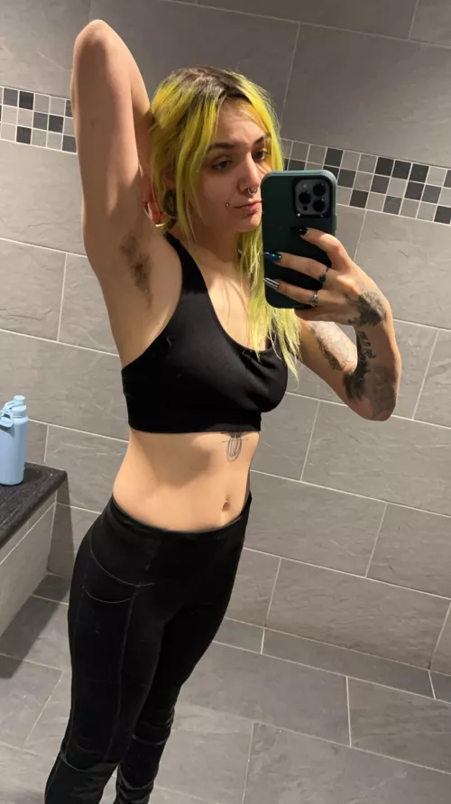 I don’t need a gym rag when I have your tongue