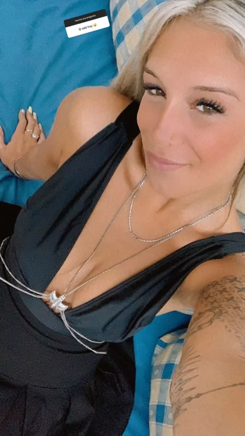 I like how black looks on me.