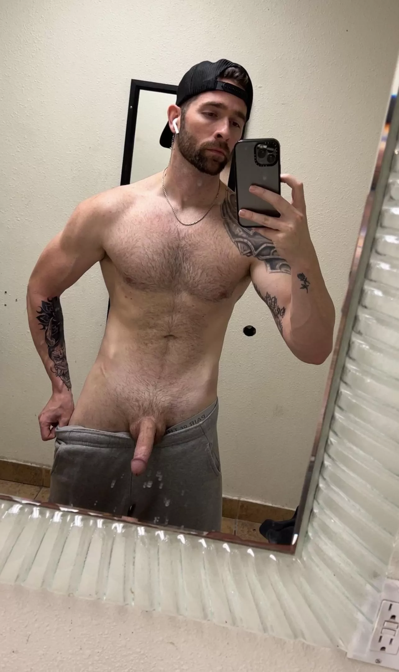 It’s grey season 😏