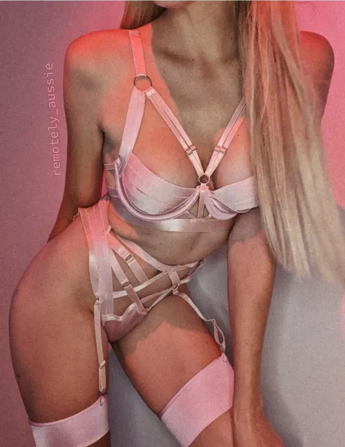 Lots of straps for lots of fun