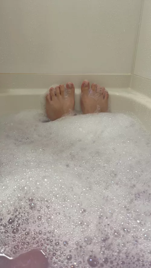 My feet are calling your name (what would that be? ;P)