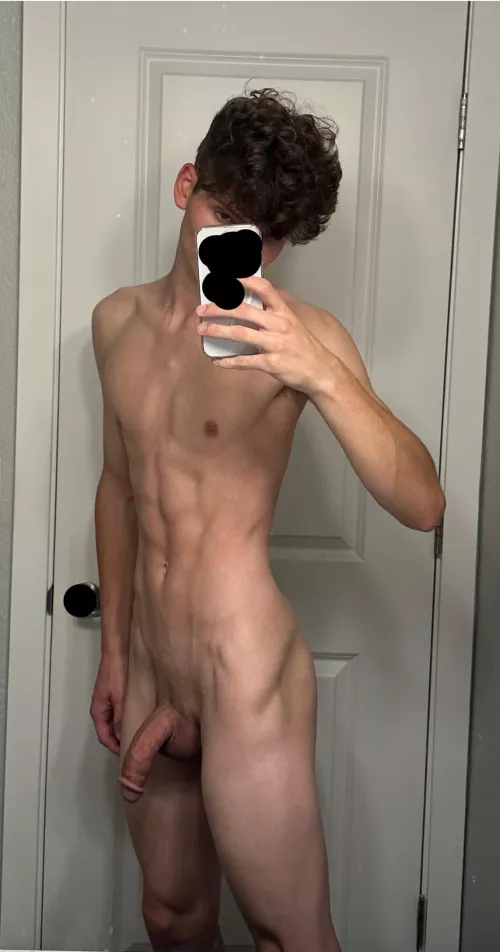 Probably gonna hate myself for posting these someday but oh well😅