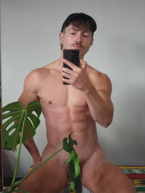 Wanna feel my quads?