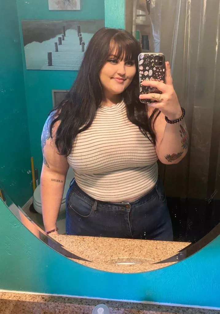 would you flirt with me if you saw me out? 🥰