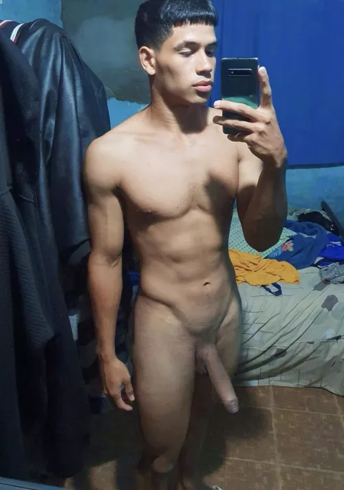 [22] Somebody is awake already 🫢🥵🍆