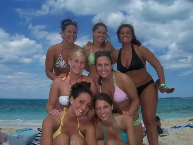 [7] college girls at the beach! top row 1-3, mid 4-5, bottom 6-7
