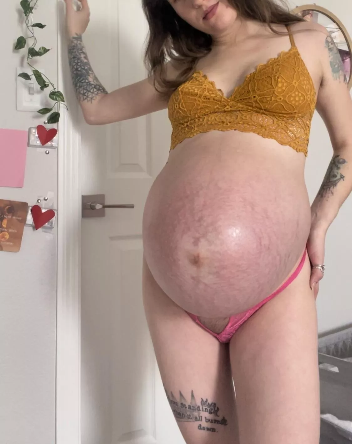 being pregnant is sexy 😋