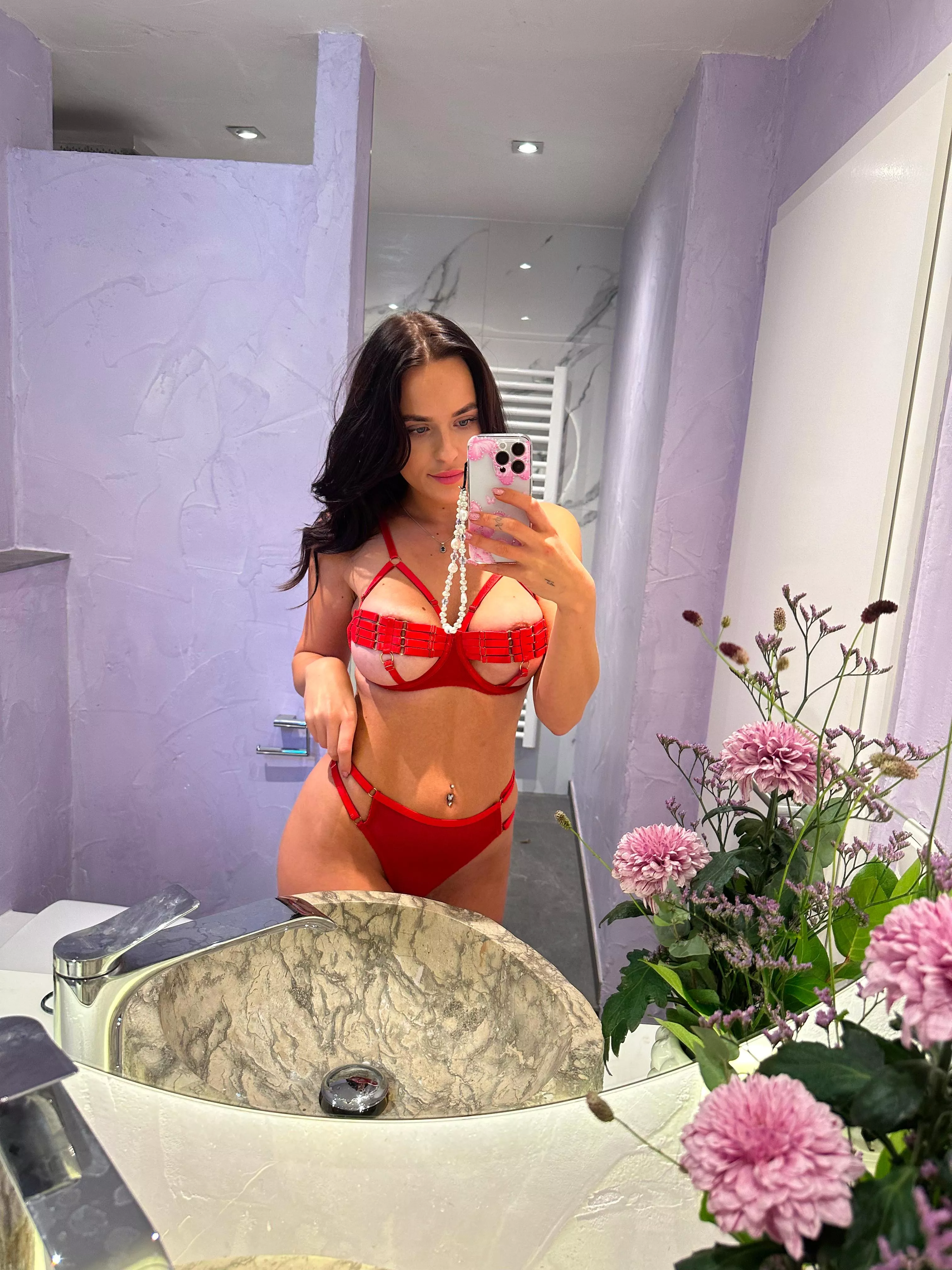 Do you like them when they are covered in red? 🤭