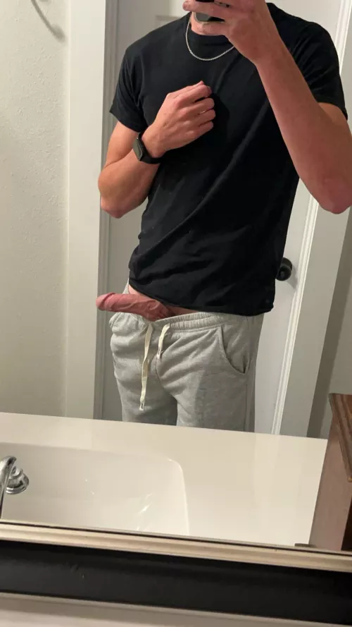 Felt it poking through my pants all day😅