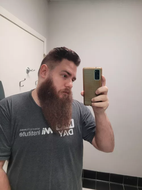 Hello 👋 What's everyone playing tonight?