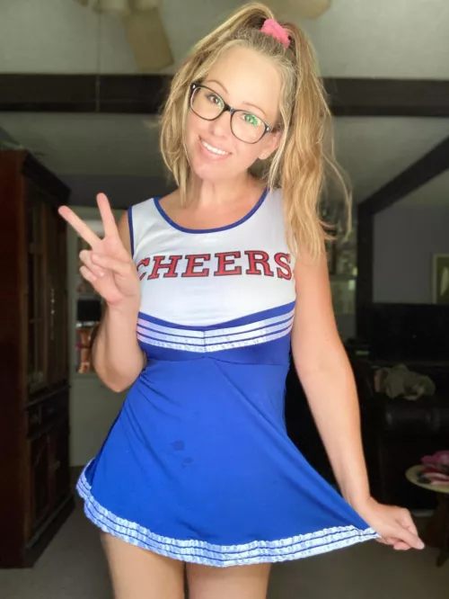 I posted yesterday , but here’s my other frames…not sure which I like better