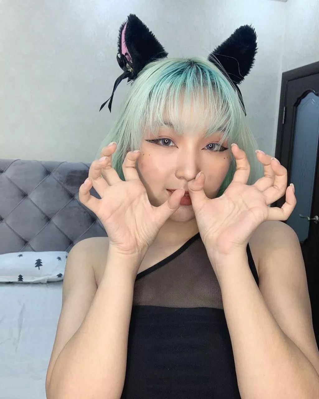 I want to be your pet cat