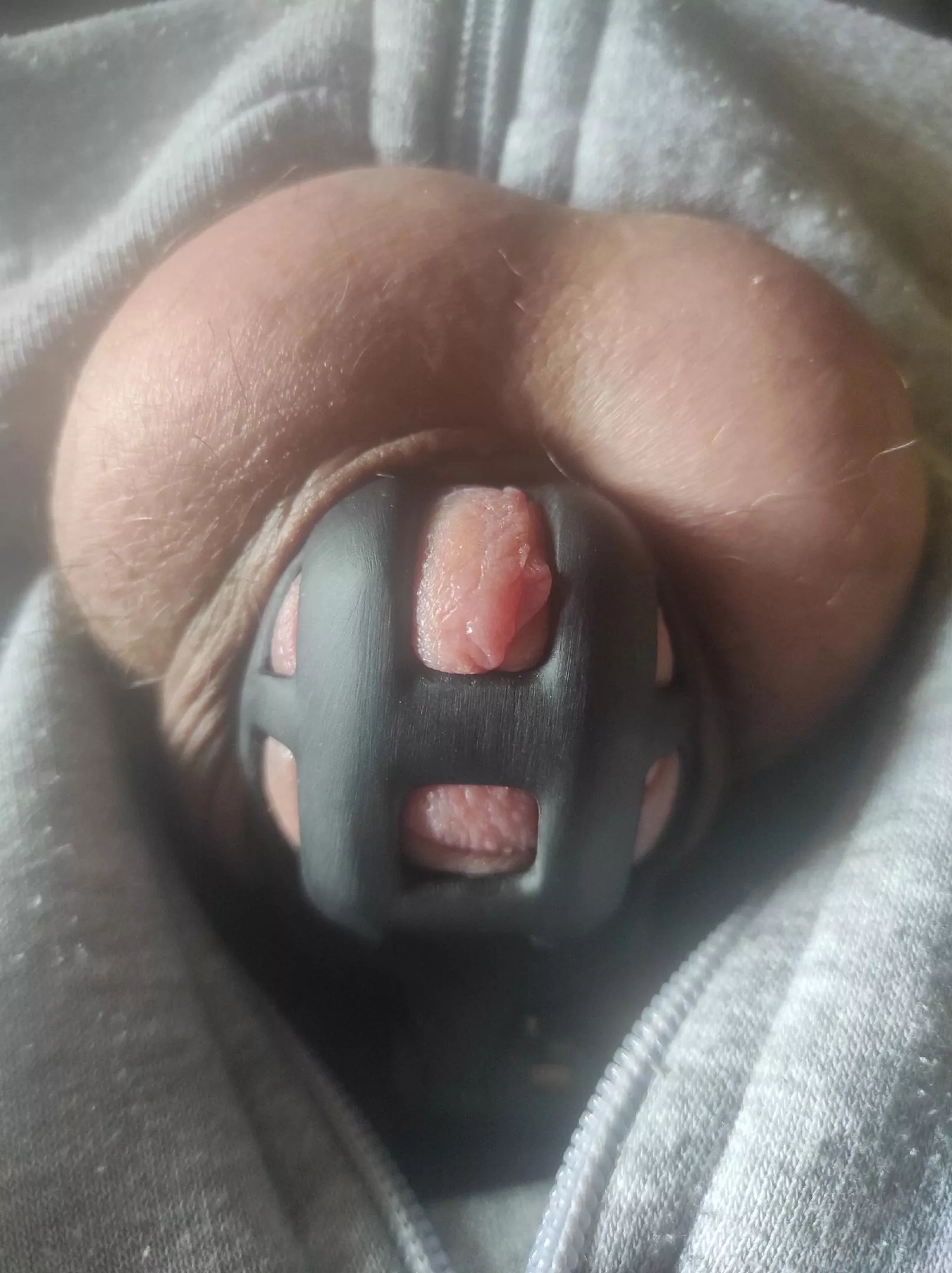 Little clitty in the cage