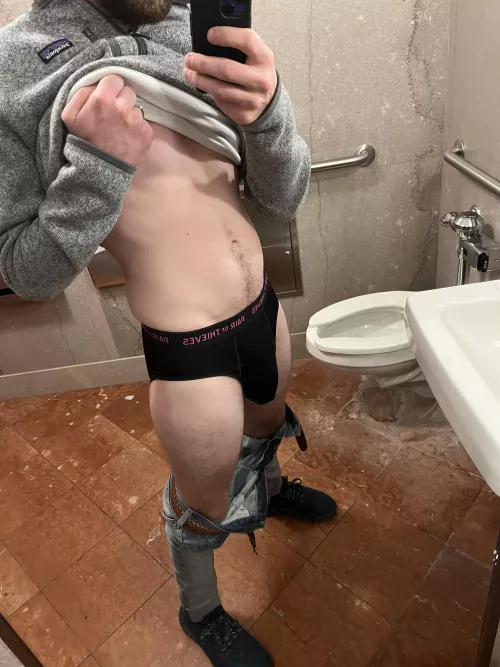 Meet me in the bathroom?