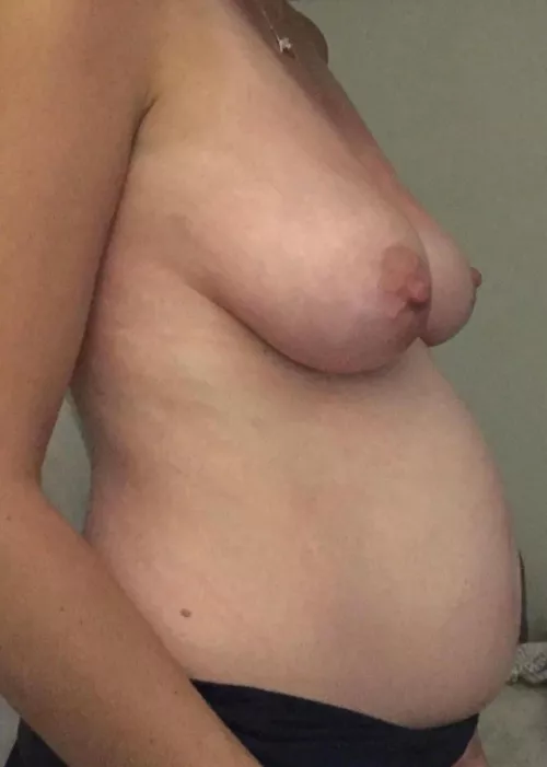 Unexpected/Unplanned pregnancy. About to be a young father to a mature woman.