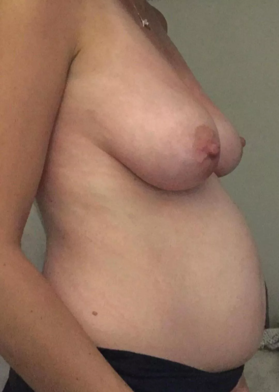 Unexpected/Unplanned pregnancy. About to be a young father to a mature woman.