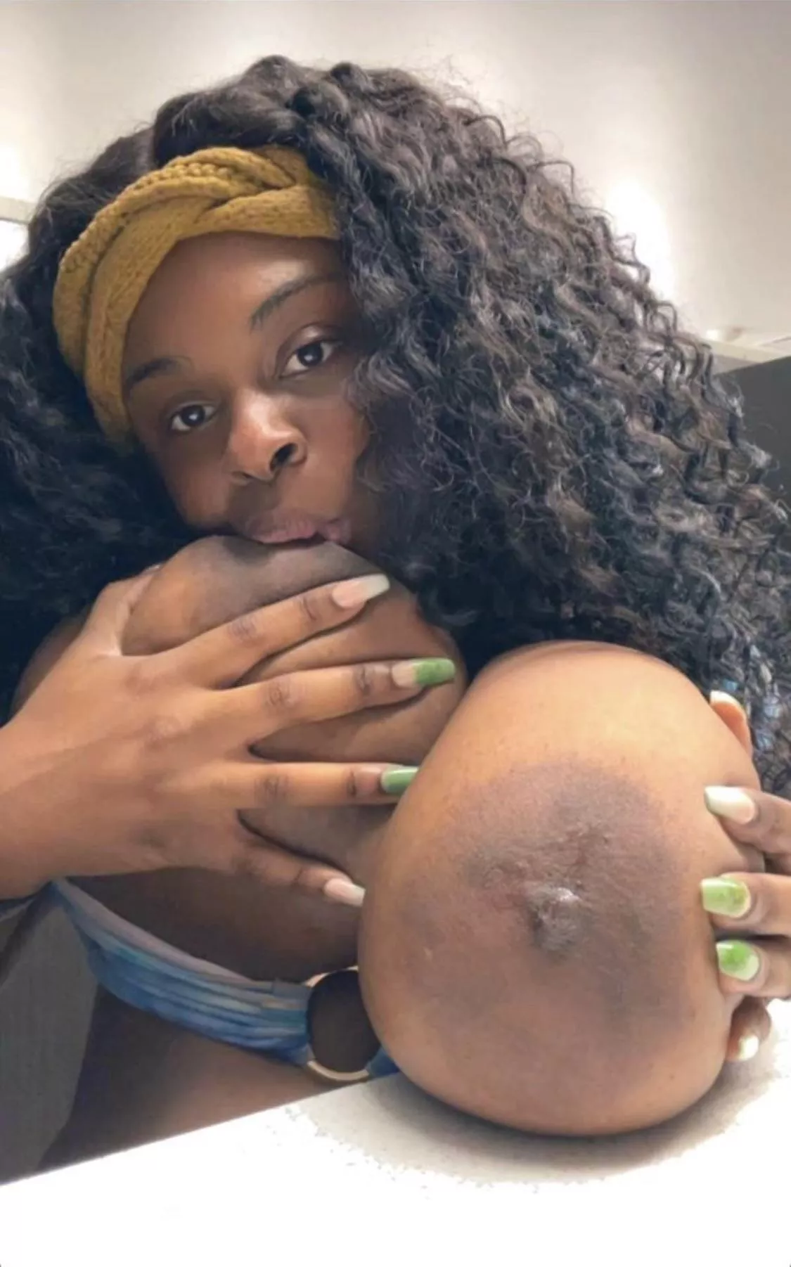 Can you guess the size ?🍫