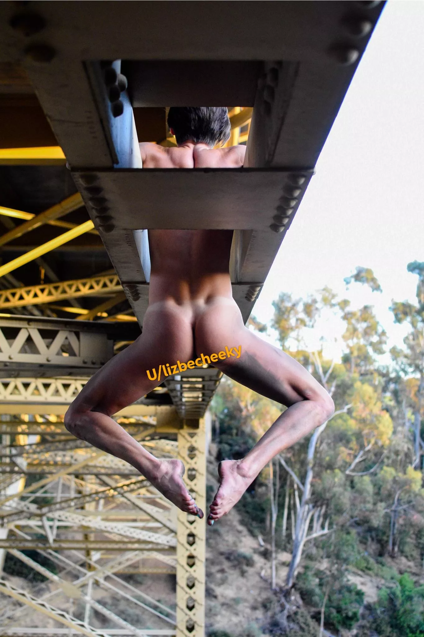 (F) 31, would you climb around this bridge with me?!