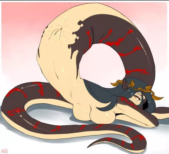 Lamia presenting [F]