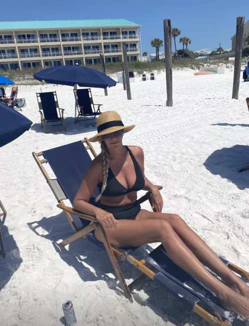 Soaking up the sunshine ☀️