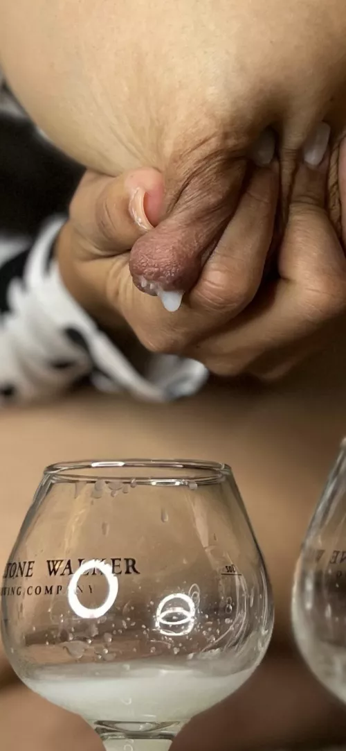 Upclose shot of my milk 💕
