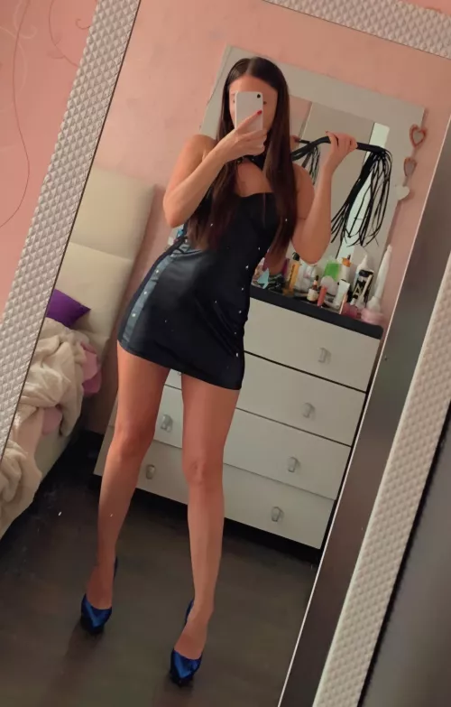 You want thick dick momma to remodel your asshole sissy?