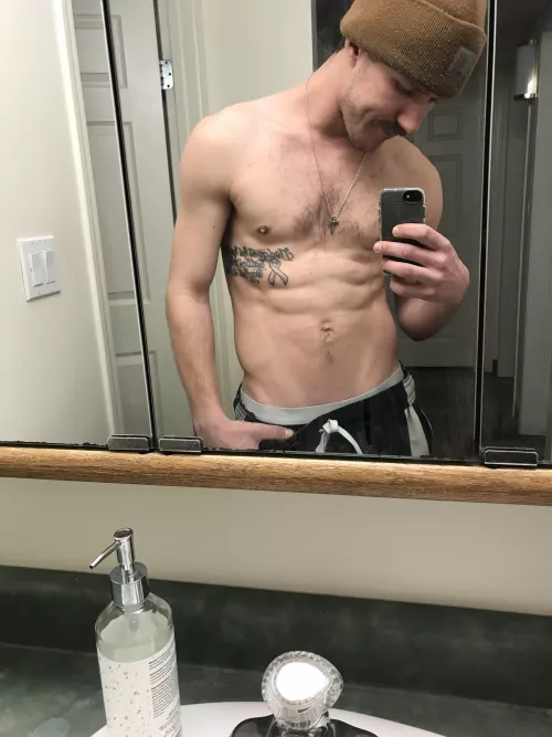 Can’t sleep, chat me