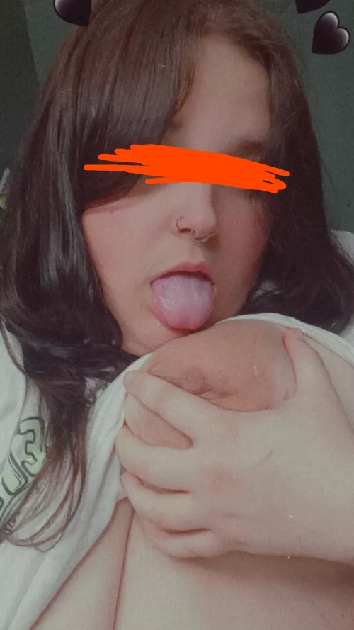 Come lick them for me?