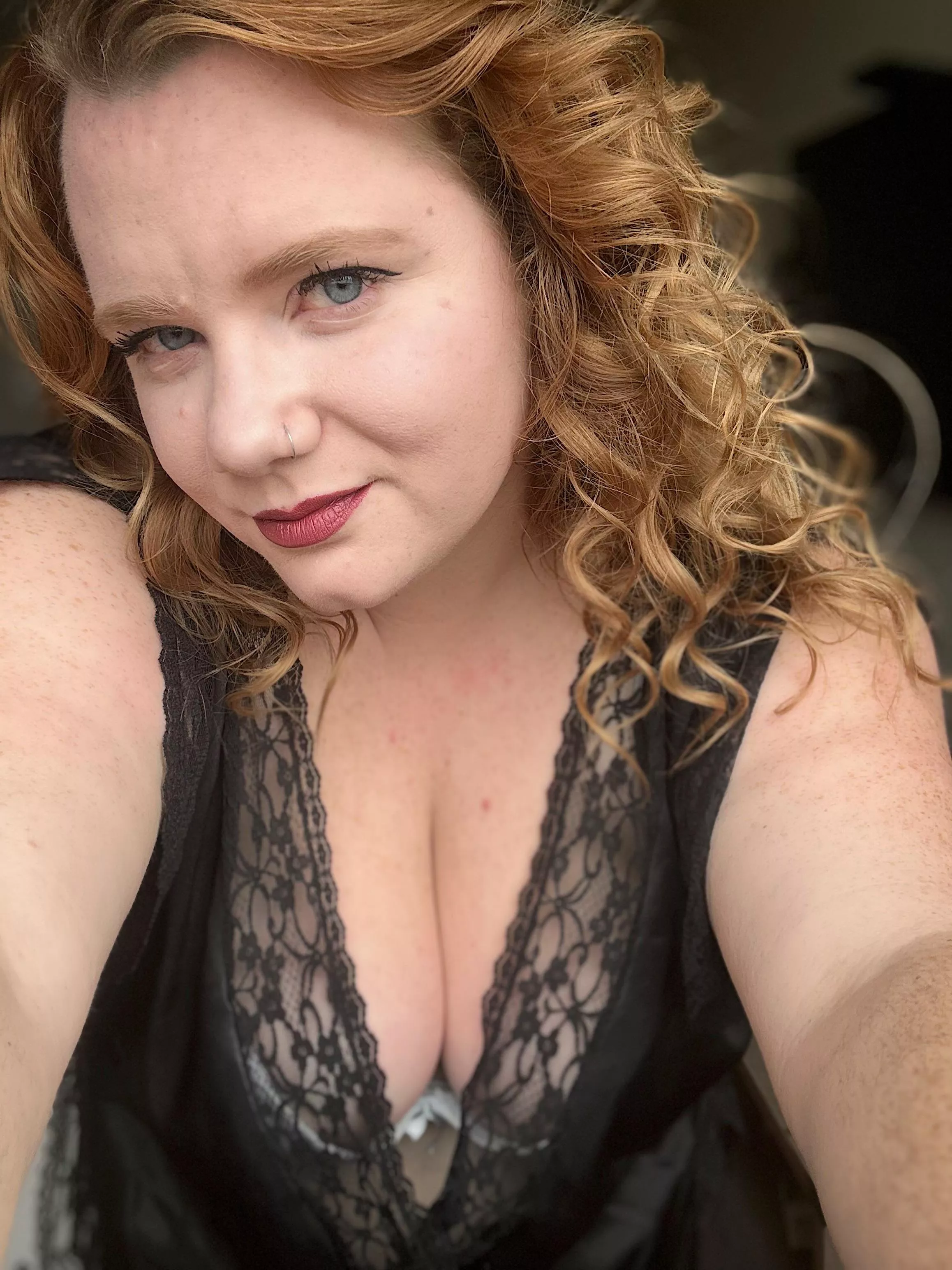 Hello I’m Laura ☺️