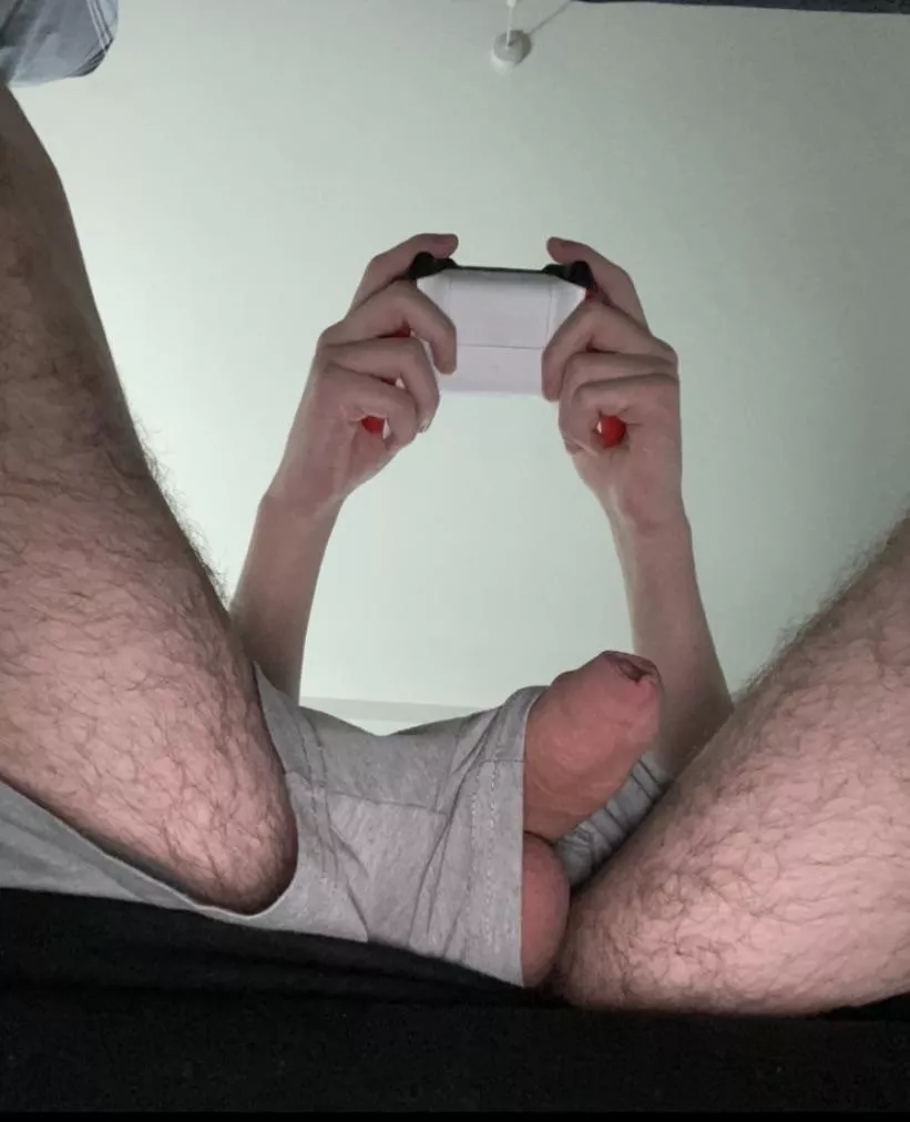 How’s the view down there? I bet it’s turning you on😏