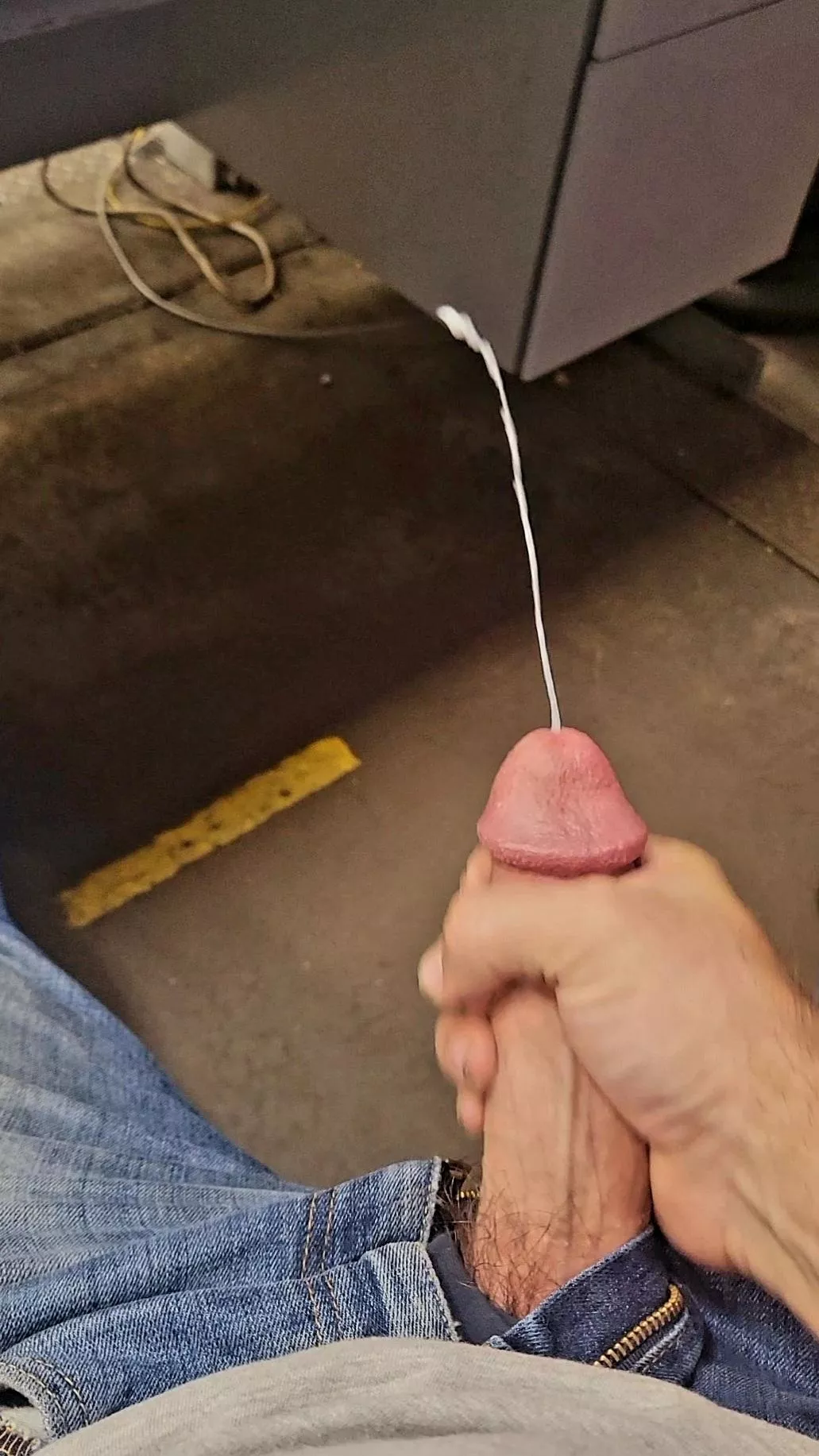 I could sure use some help at work!!! HARD days with HUGE work LOADS... any volunteers?