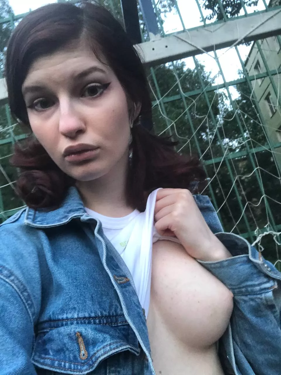 I want to have sex outdoors