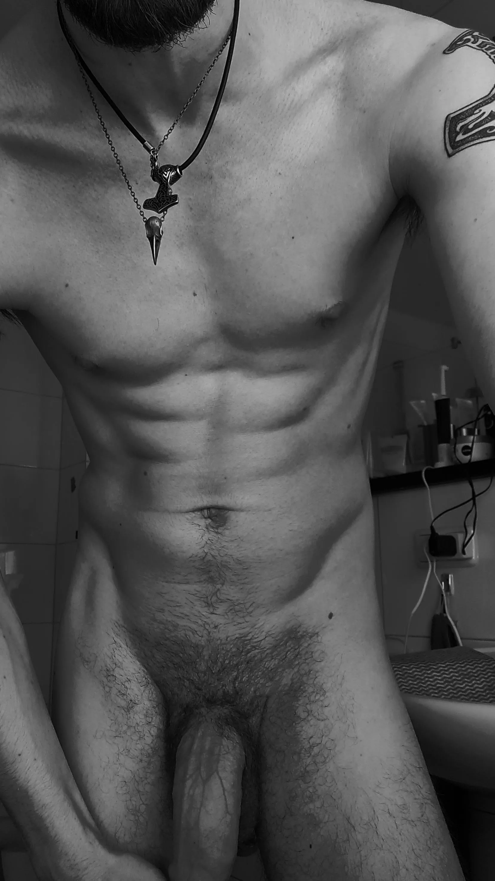 Incase you were curious what a historian looks like naked