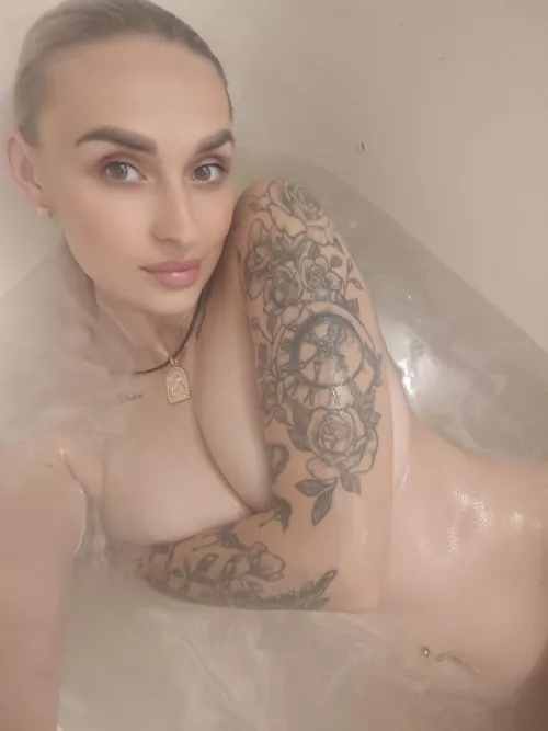 Let's just relax and take a warm bath with oil.