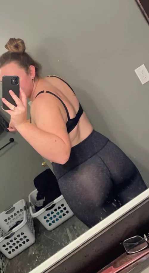 This is how they should fit [f]