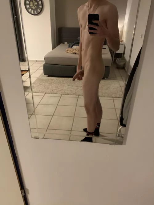 u wanna see how hard it gets when u shove it inside of me?🥺