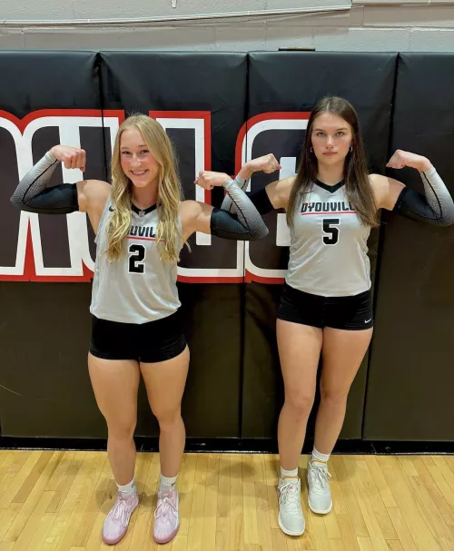 Volleyball players [2]