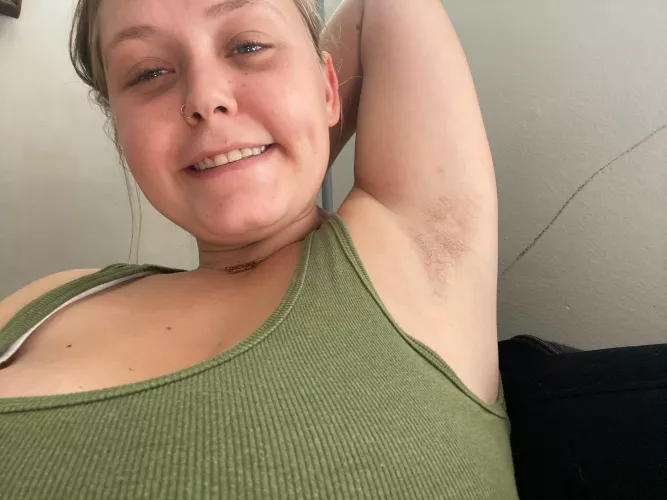 Wanna lick on my hairy pits baby